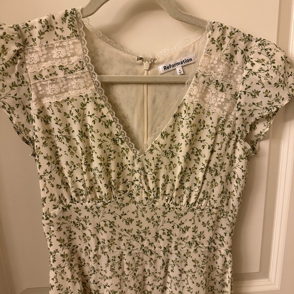 Reformation Lewa Green and White Floral Midi Dress NWT Sz 4 - Picture 3 of 5
